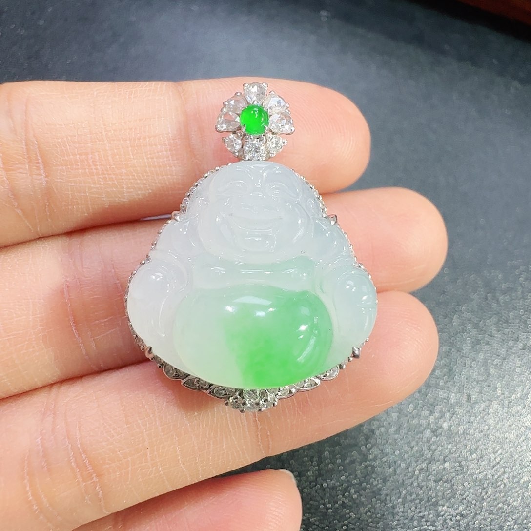 翡翠吊坠(不含链)18K金镶嵌