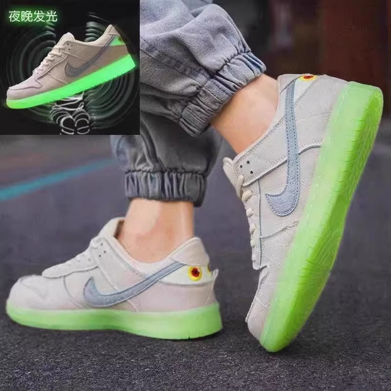 木乃伊男鞋低帮dunk泡泡糖女款三太子敖丙中学生儿童夜光板鞋