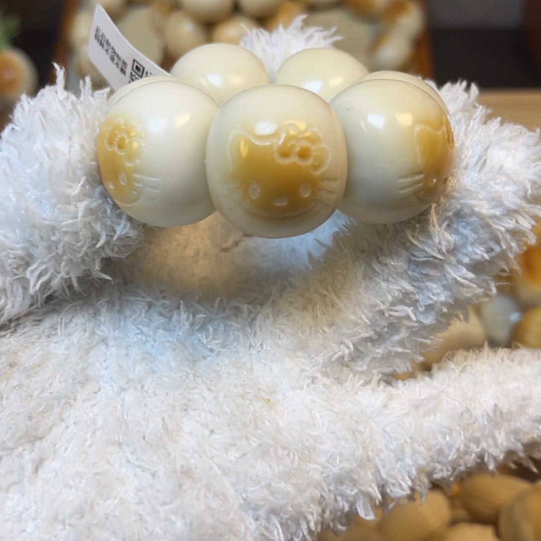 菩提根/象牙果吊坠12.27.14炭烤kt猫墩墩肠微瑕25