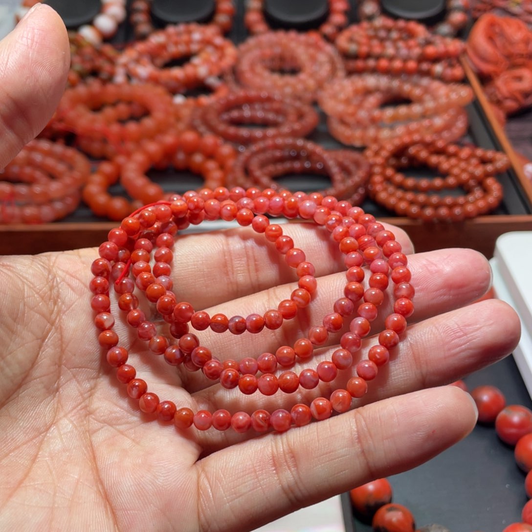 南红玛瑙手链未镶嵌