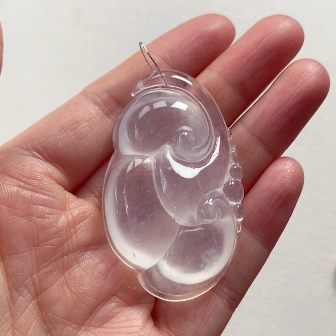 石英质玉未镶嵌颈饰