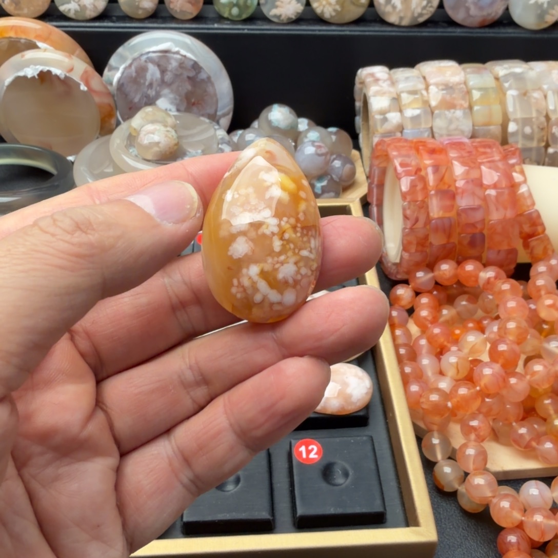溪***钟玛瑙/玉髓合金颈饰
