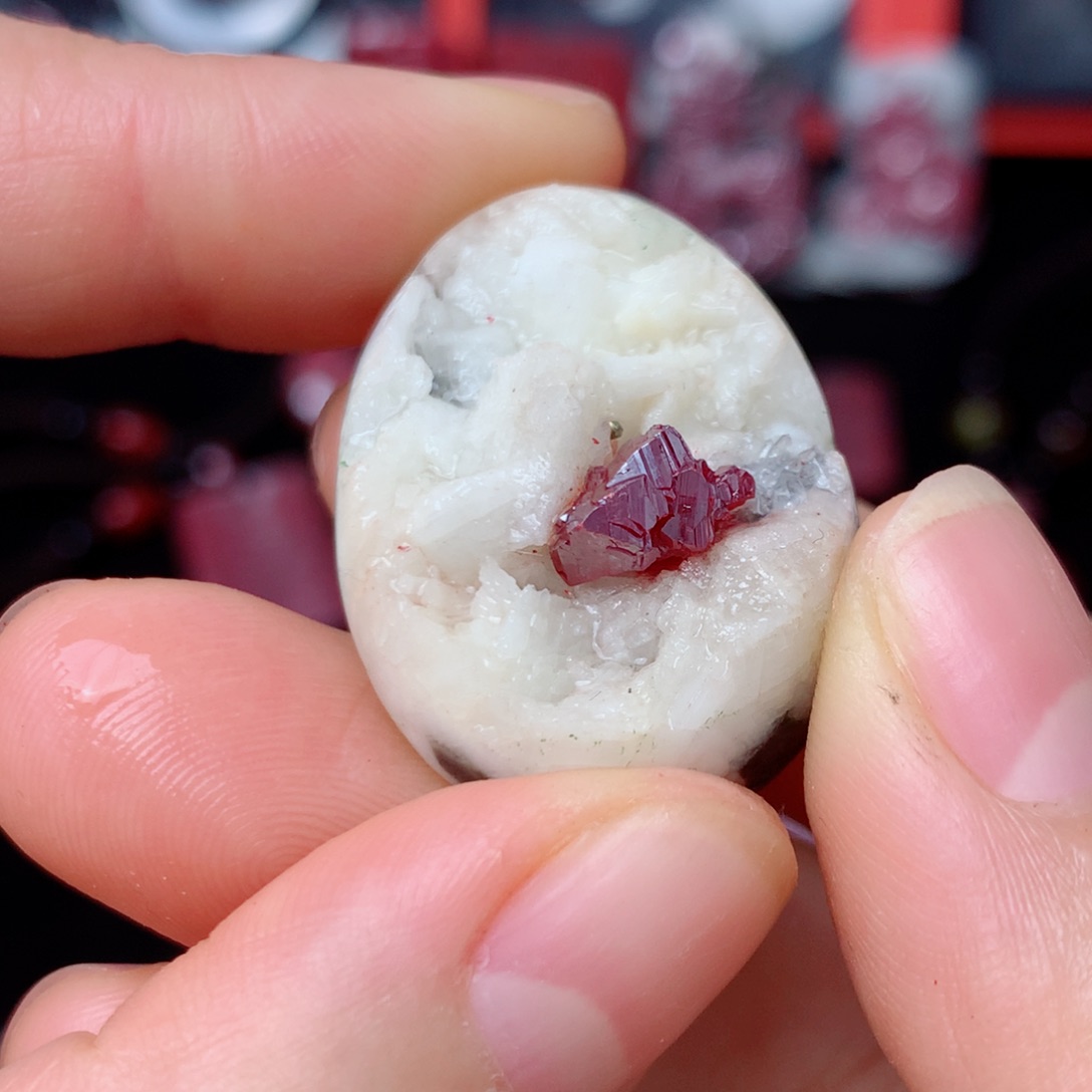 天然辰砂天然聚宝盆