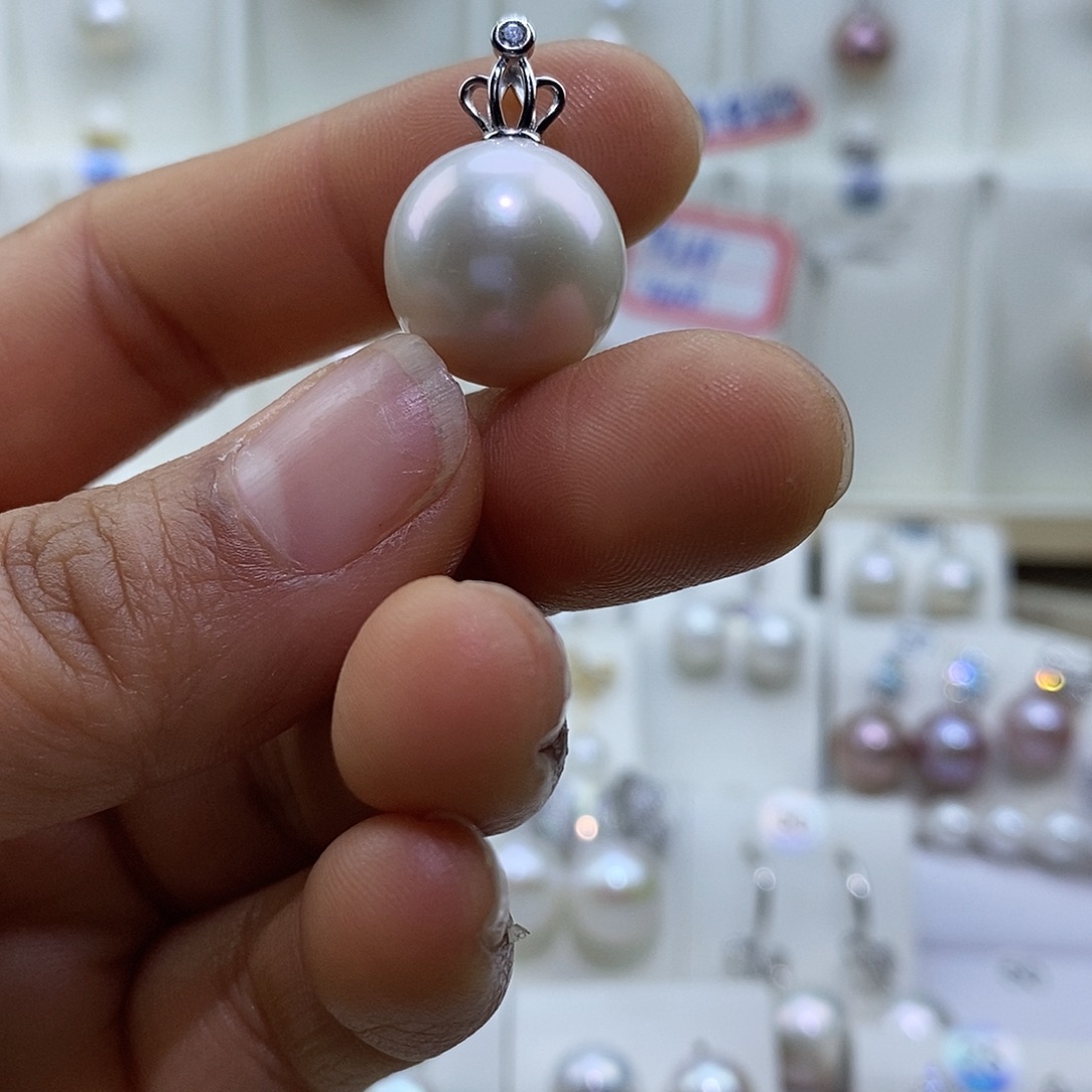 瑞***贝吊坠(赠链)银S925镶嵌淡水珍珠