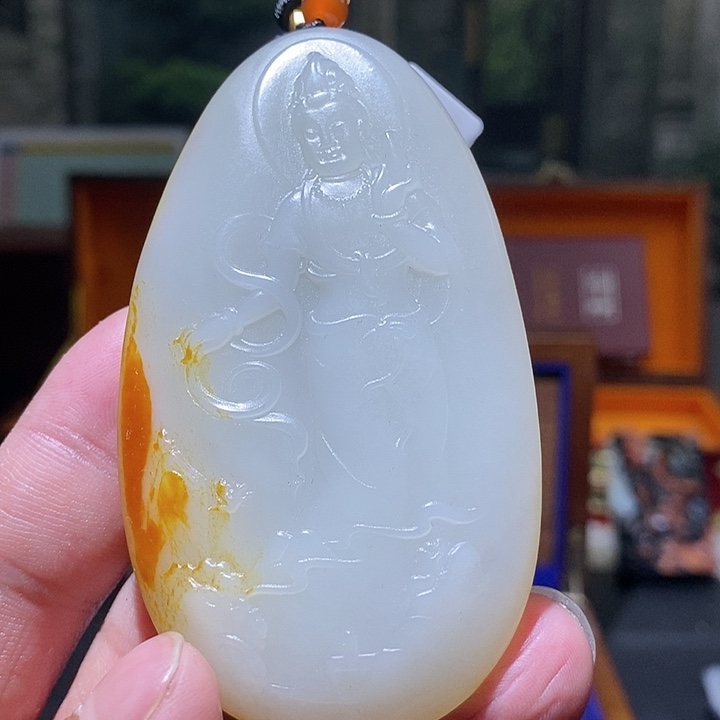 和田玉未镶嵌颈饰C