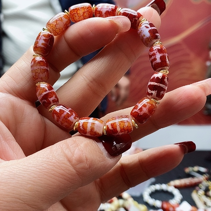 玛瑙/玉髓颈饰合金