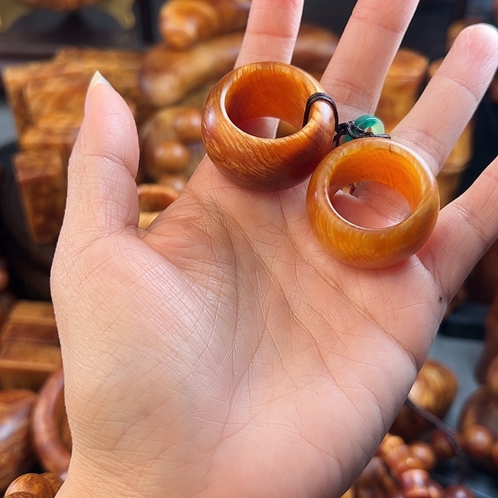 老***途无事牌松木（琥珀木）