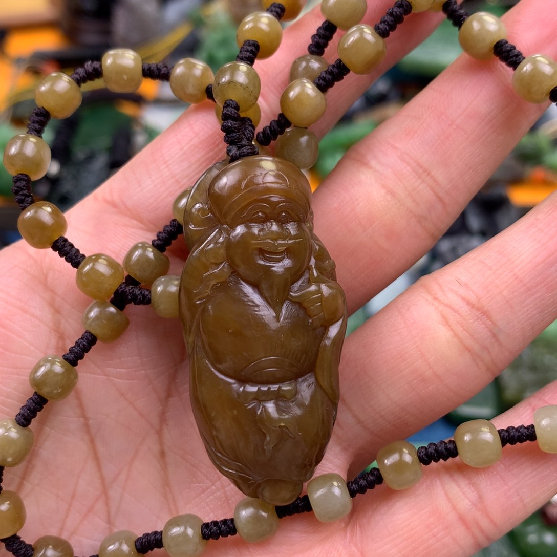 和田玉颈饰未镶嵌