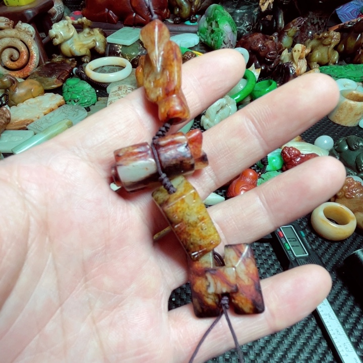 白玉菩提吊坠漂亮