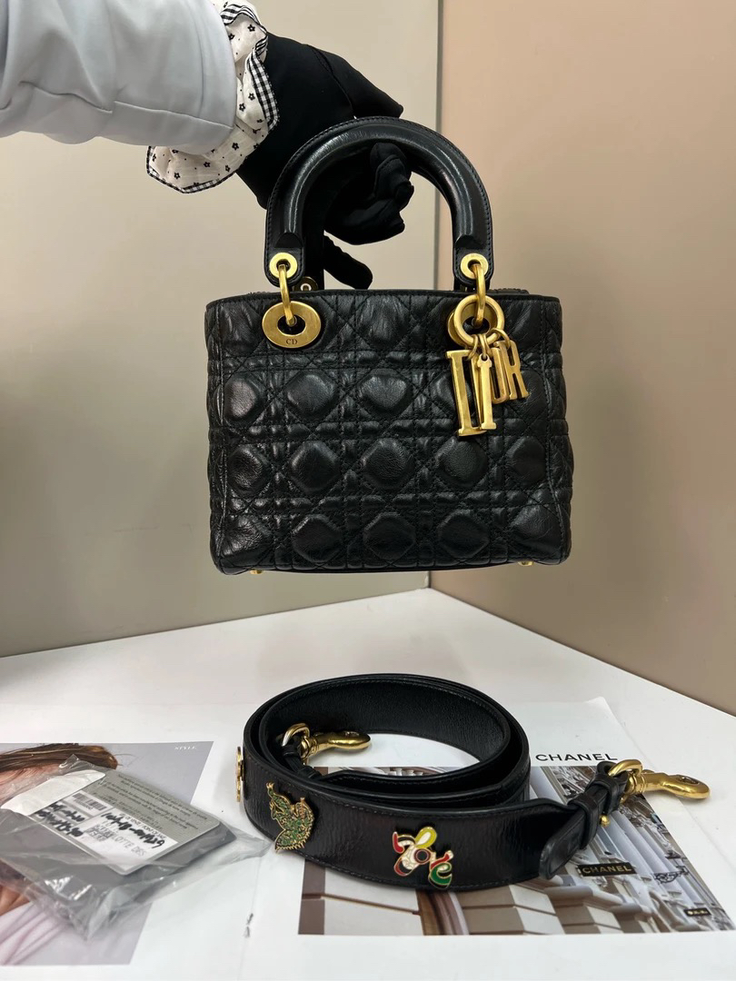 95新 DIOR/迪奥 黑金徽章限定款四格戴妃单肩包