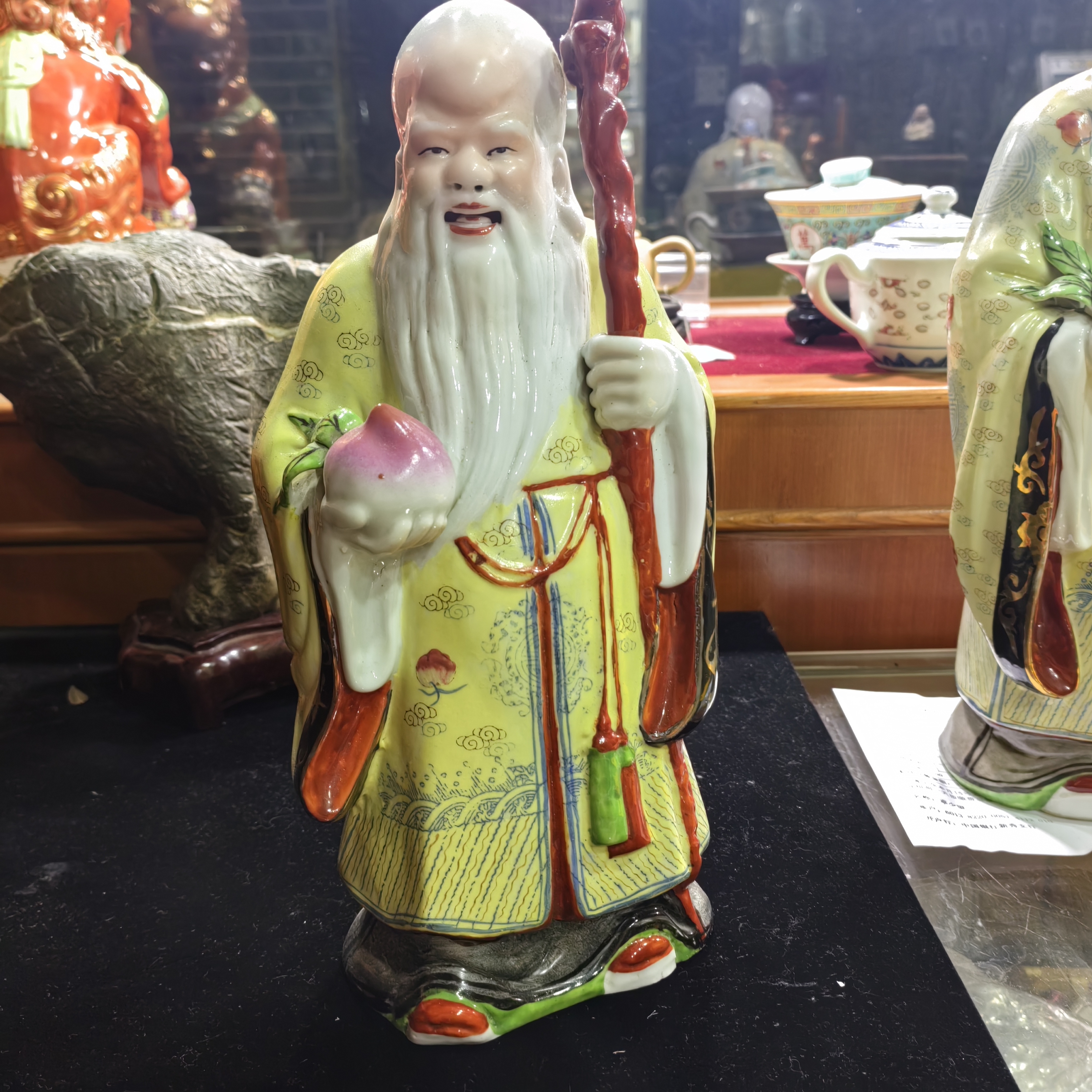 七八十年代景德镇雕塑瓷厂出品福禄寿三星之福星，高约30厘米