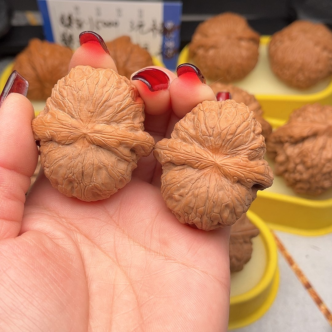 文玩核桃把件元宝修44