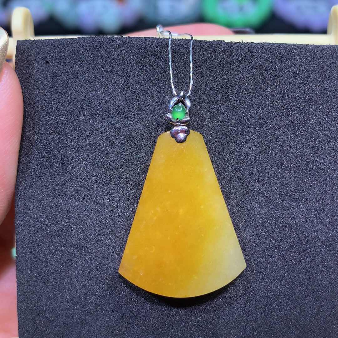 翡翠18K金镶嵌手链翡翠