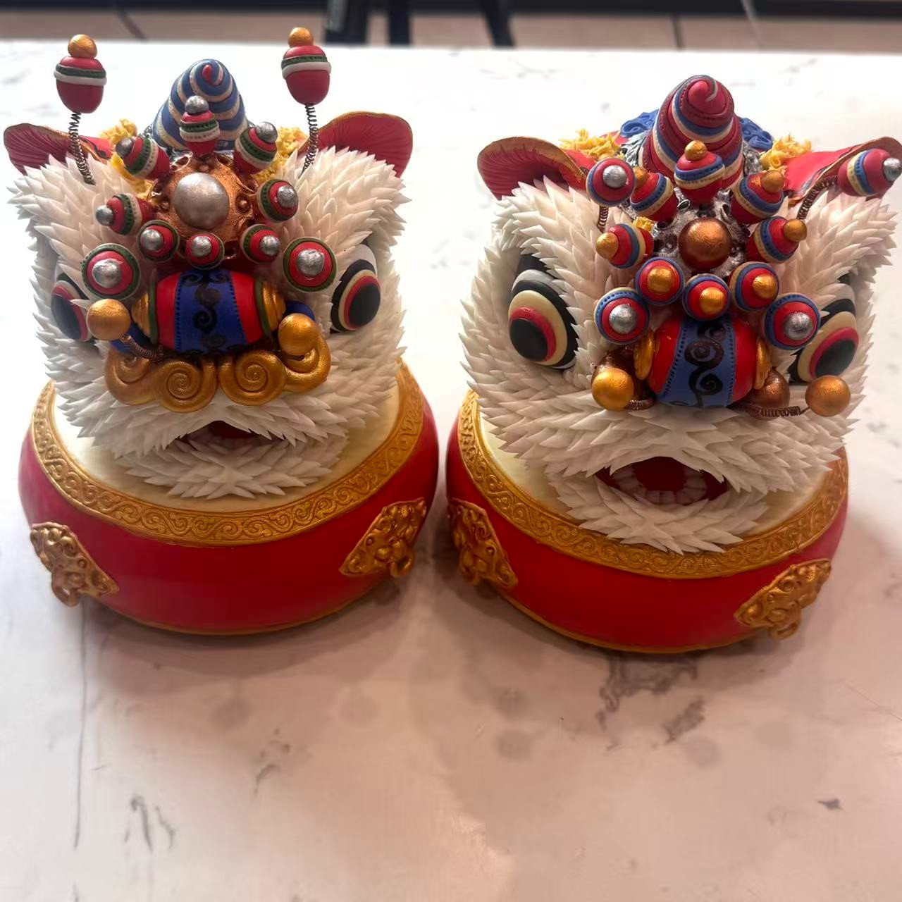 PM 王甜心工作室《醒狮》面塑作品，仅一件（非王甜心本人绘画）