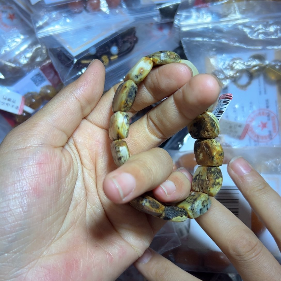 琥珀珠宝奇石未镶嵌296