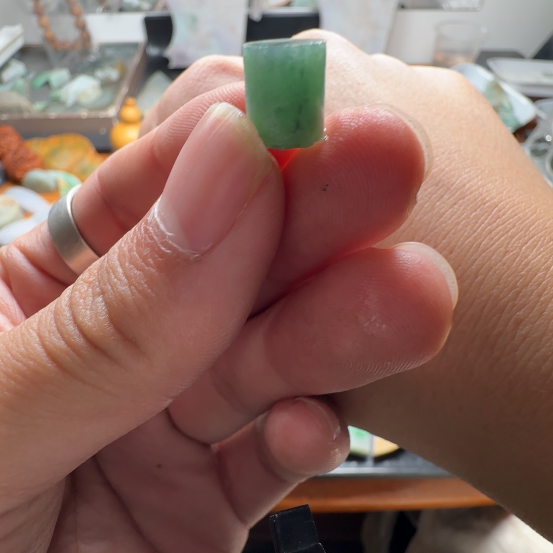 定制翡翠未镶嵌材料