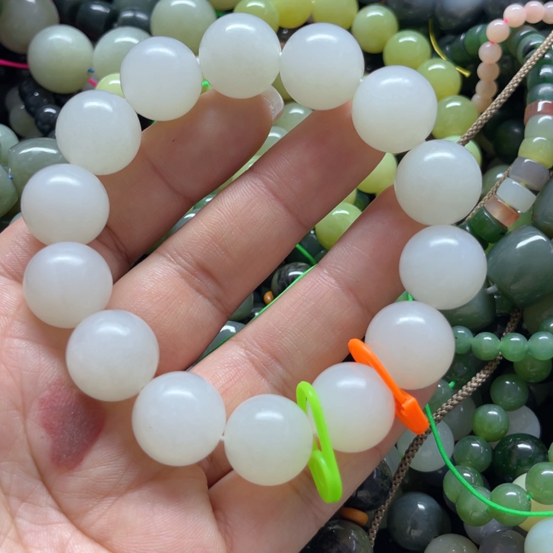 和田玉手链未镶嵌