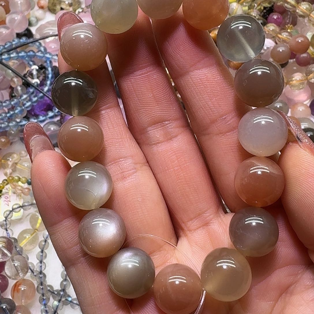 水晶珠宝半成品未镶嵌L****?