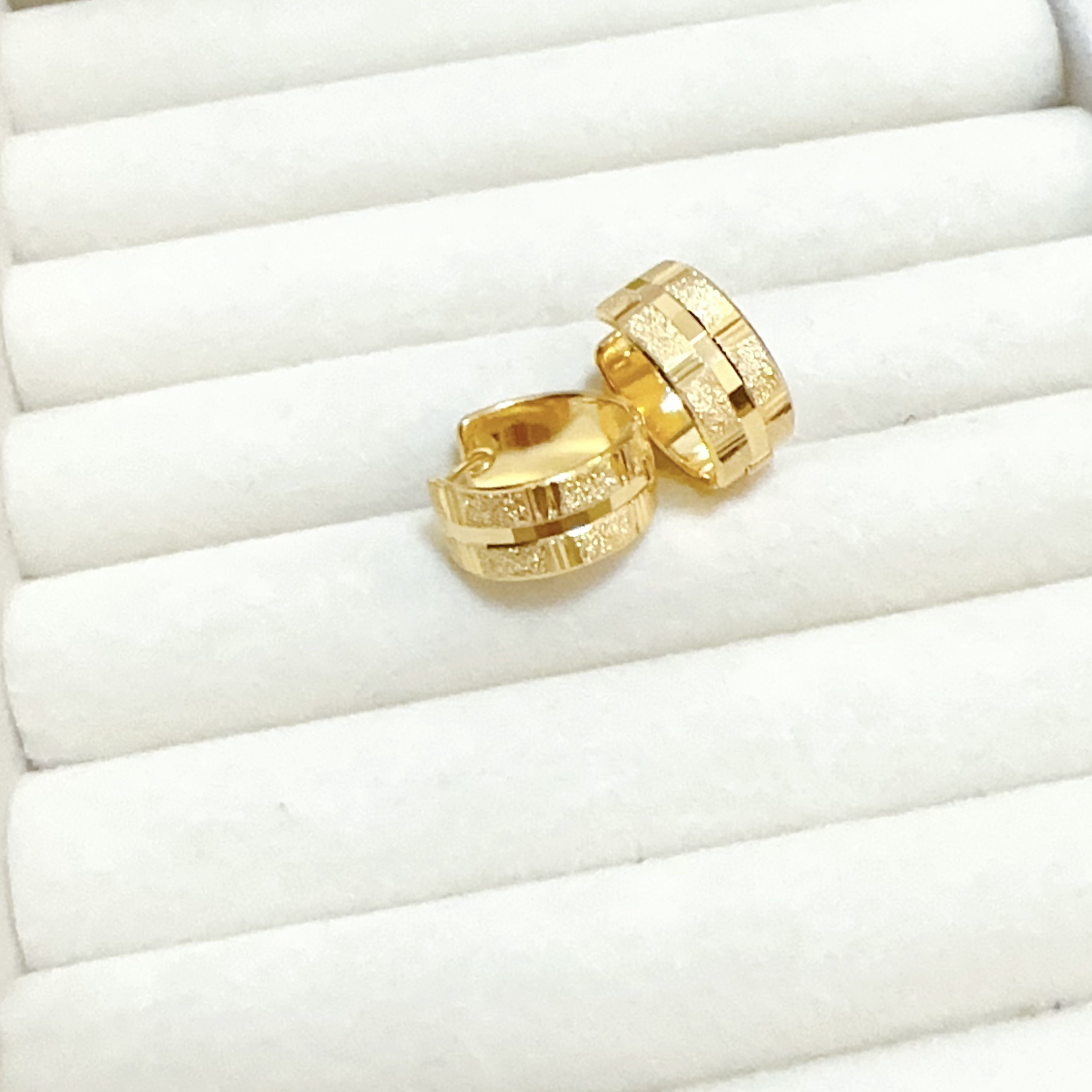 钛钢耳饰 【新款宝藏文创】极简几何设计宽边耳扣 轻奢百搭时尚潮流