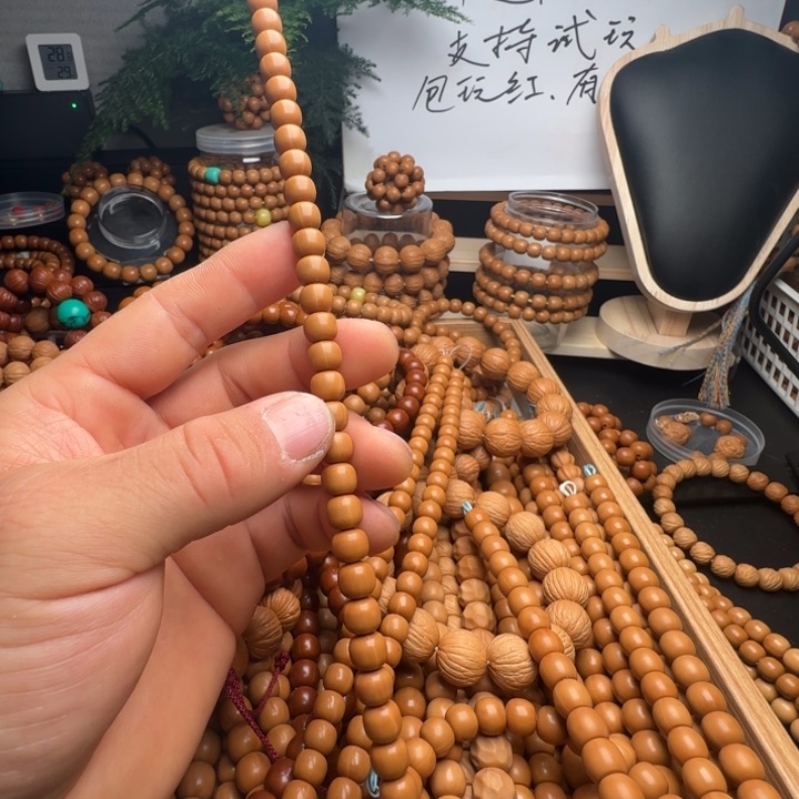 猴头核桃吊坠彧**?猴头核桃老心老型手串