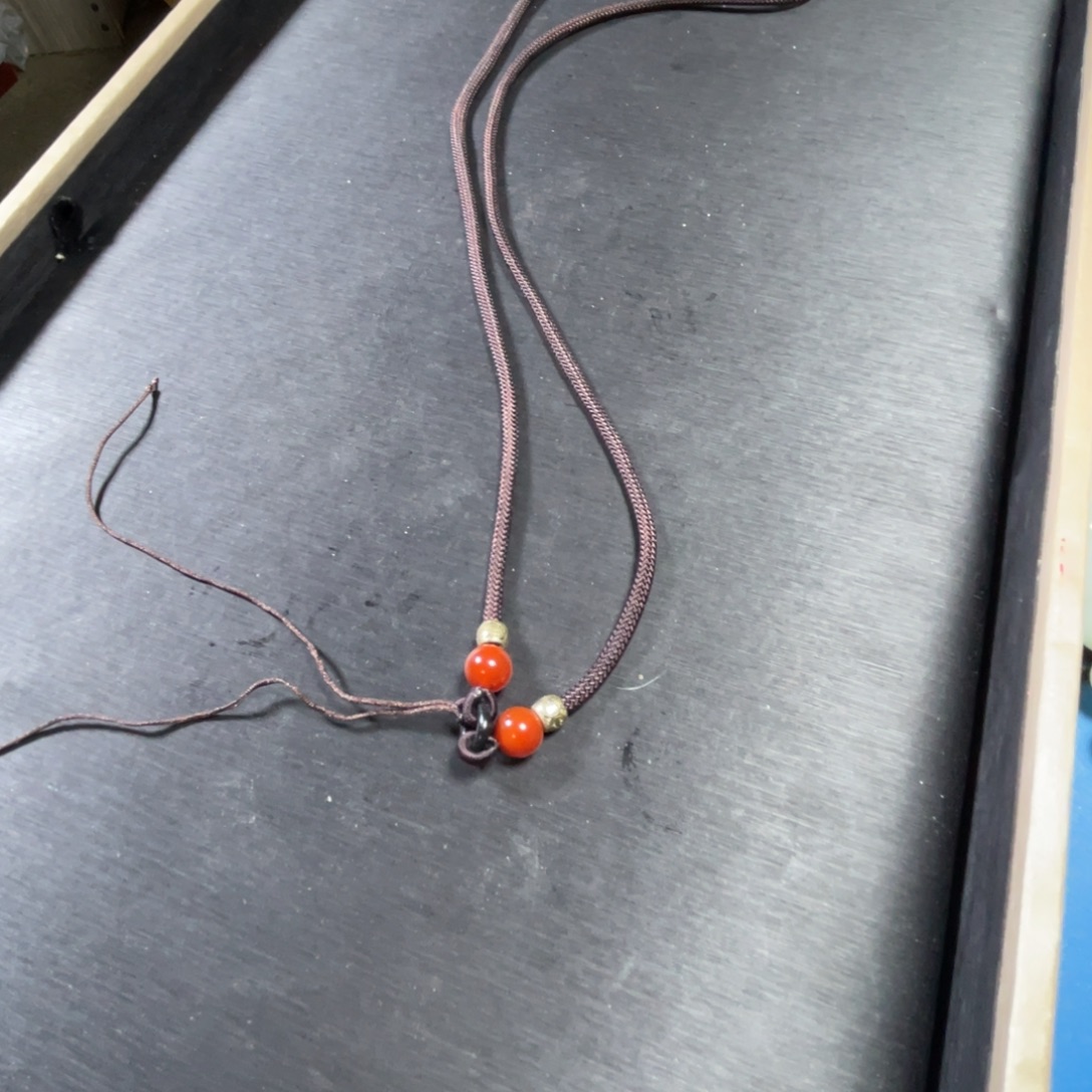 幸***福石英质玉未镶嵌颈饰