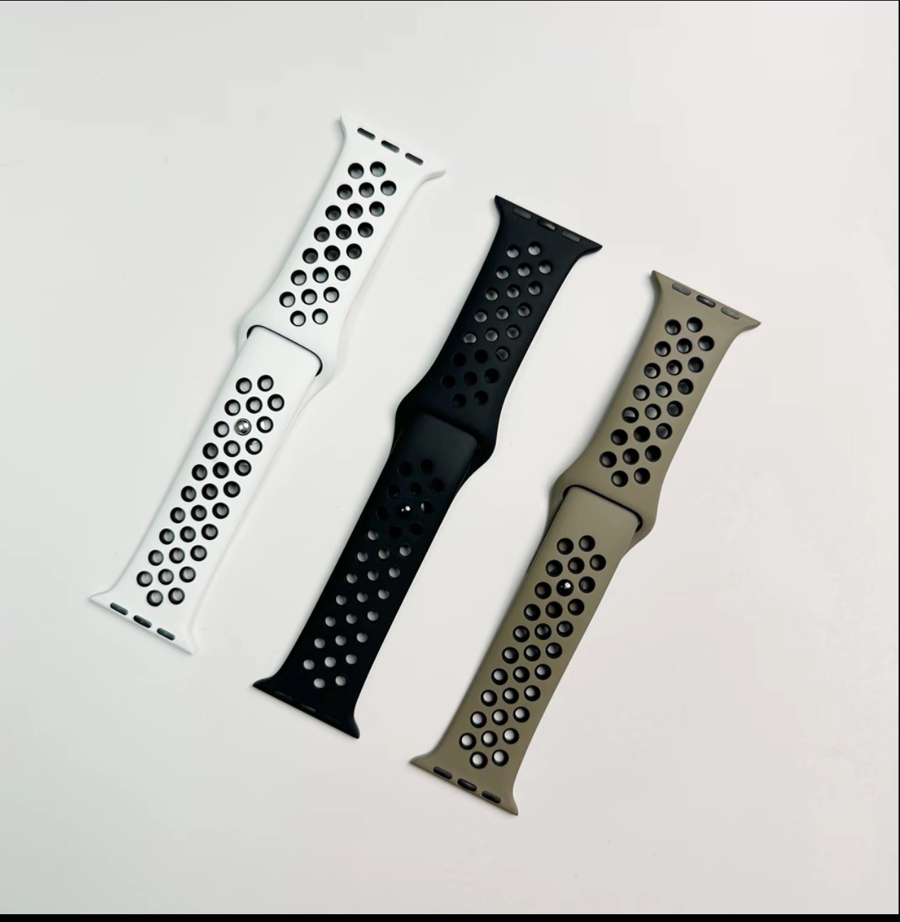 95新 Apple/苹果  apple watch 原装耐克洞洞氟橡胶运动表带