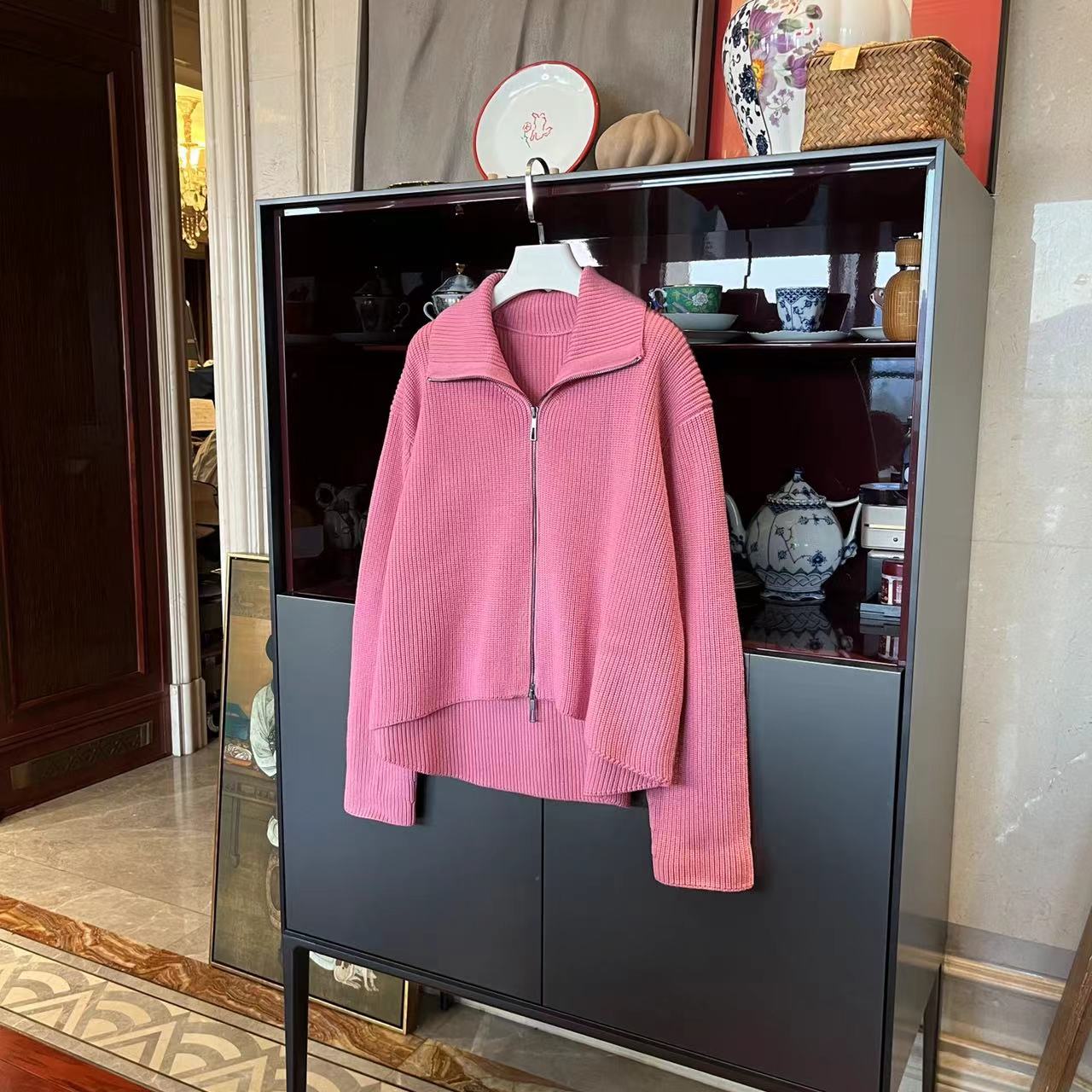 MYL 2024春款粉色美利奴YANG毛针织衫时尚休闲翻领针织开衫