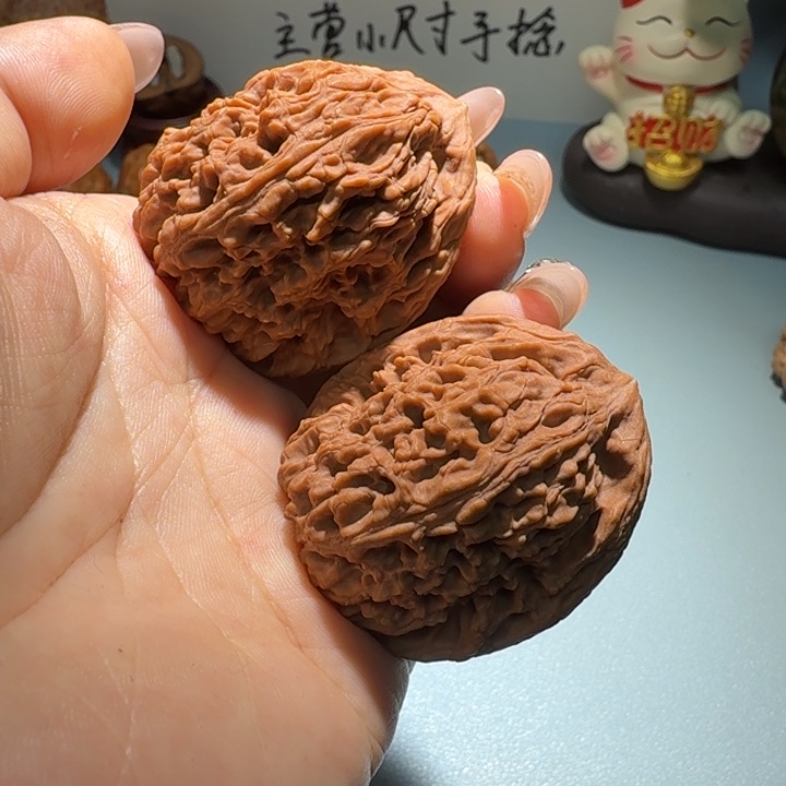 露***文玩核桃吊坠南疆