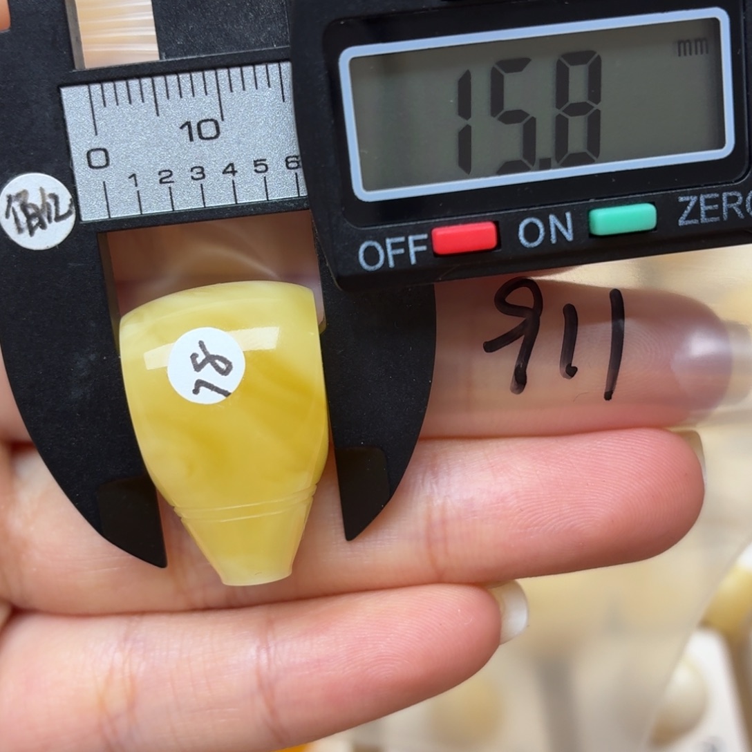 五***月蜜蜡未镶嵌裸石蜜蜡