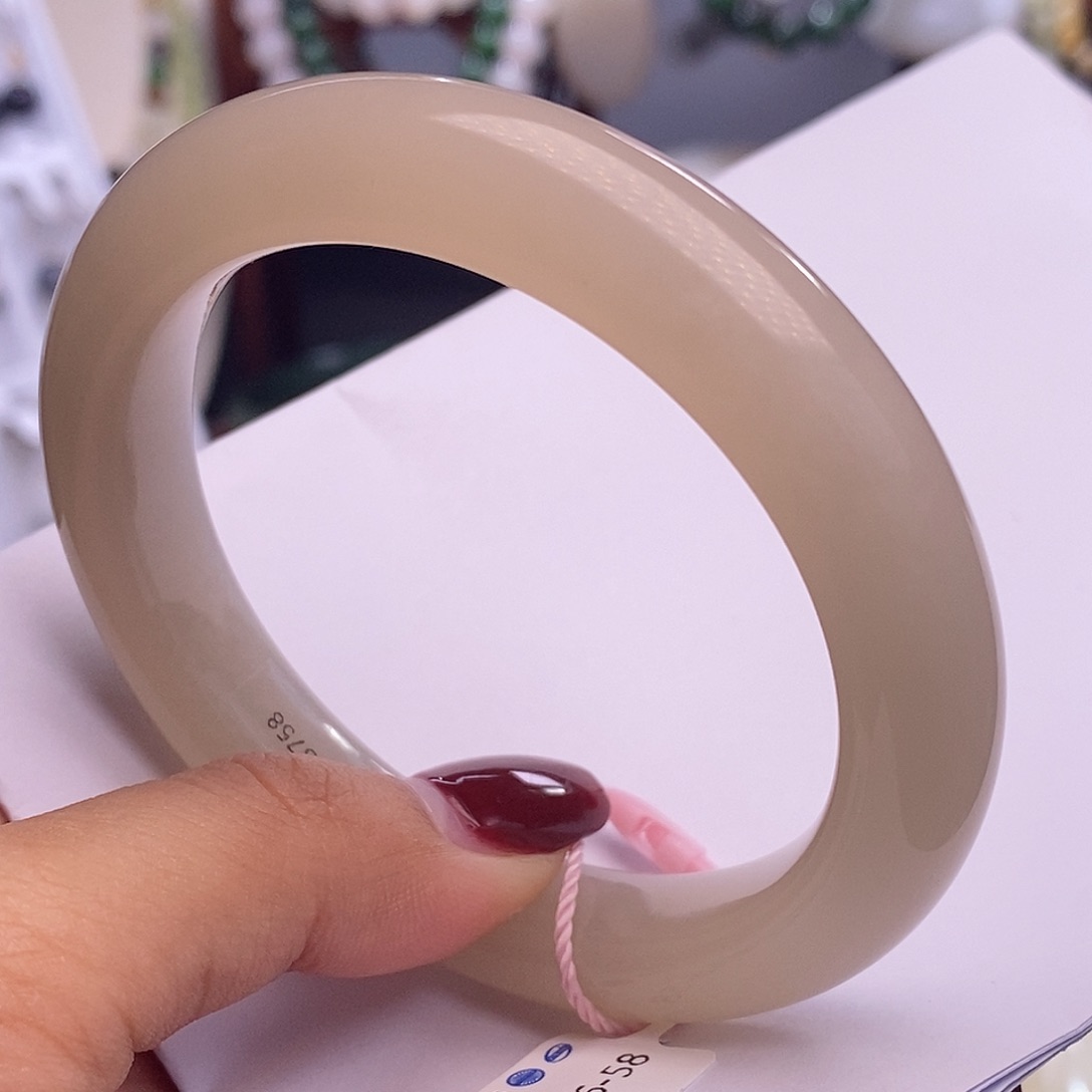 和田玉毕业级老矿料红粉手镯57.7未镶嵌