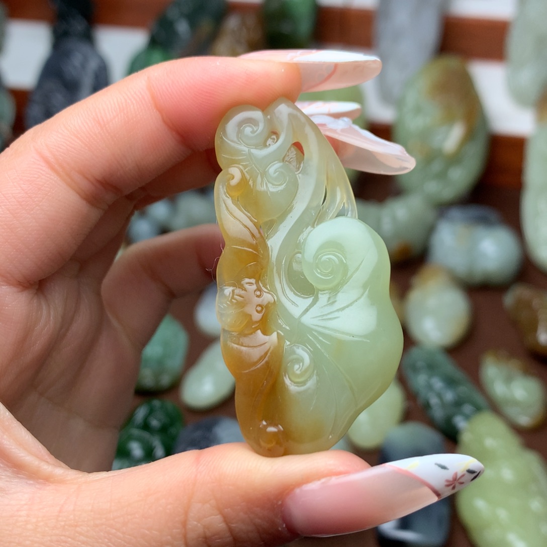 和田玉挂件未镶嵌