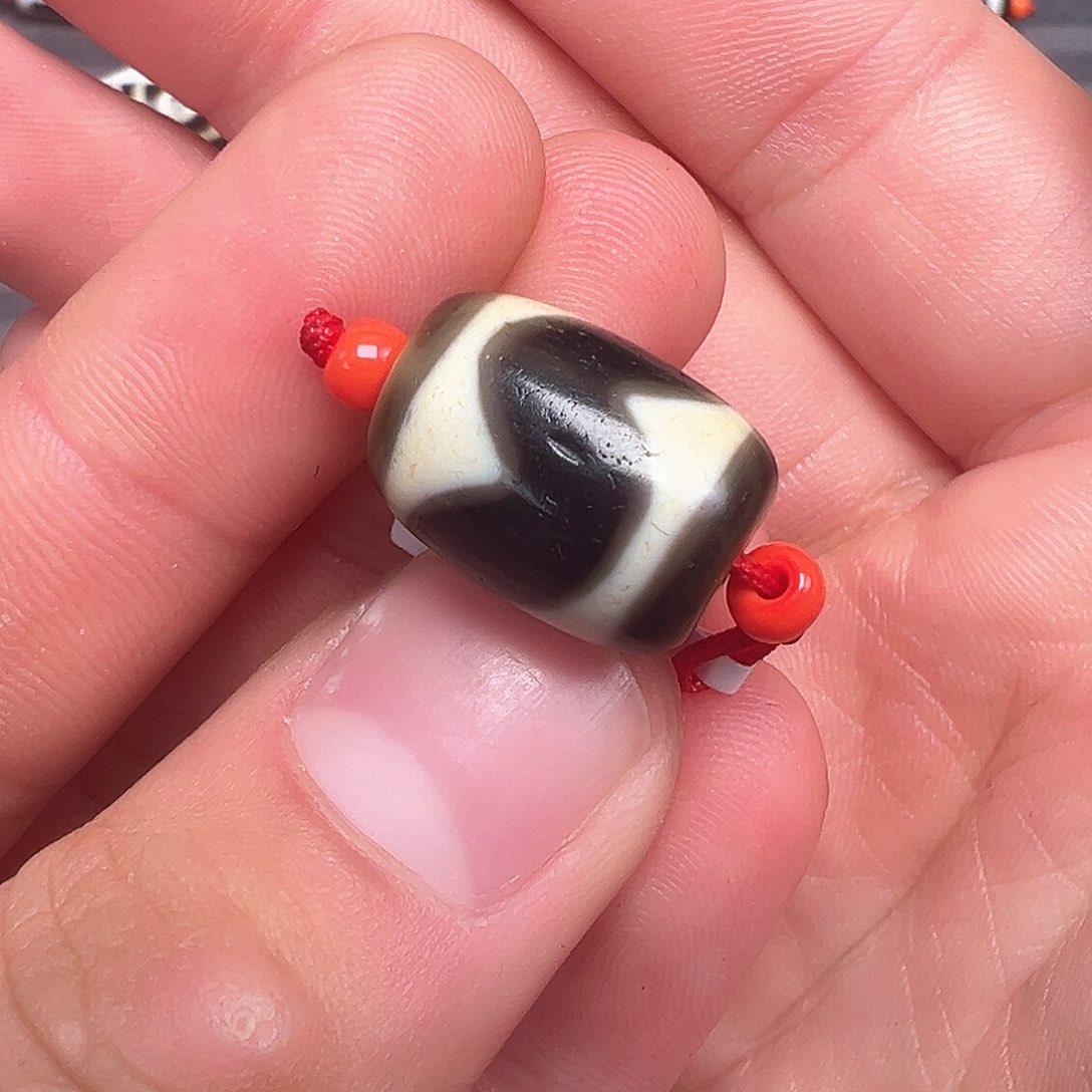 玛瑙/玉髓颈饰未镶嵌建成