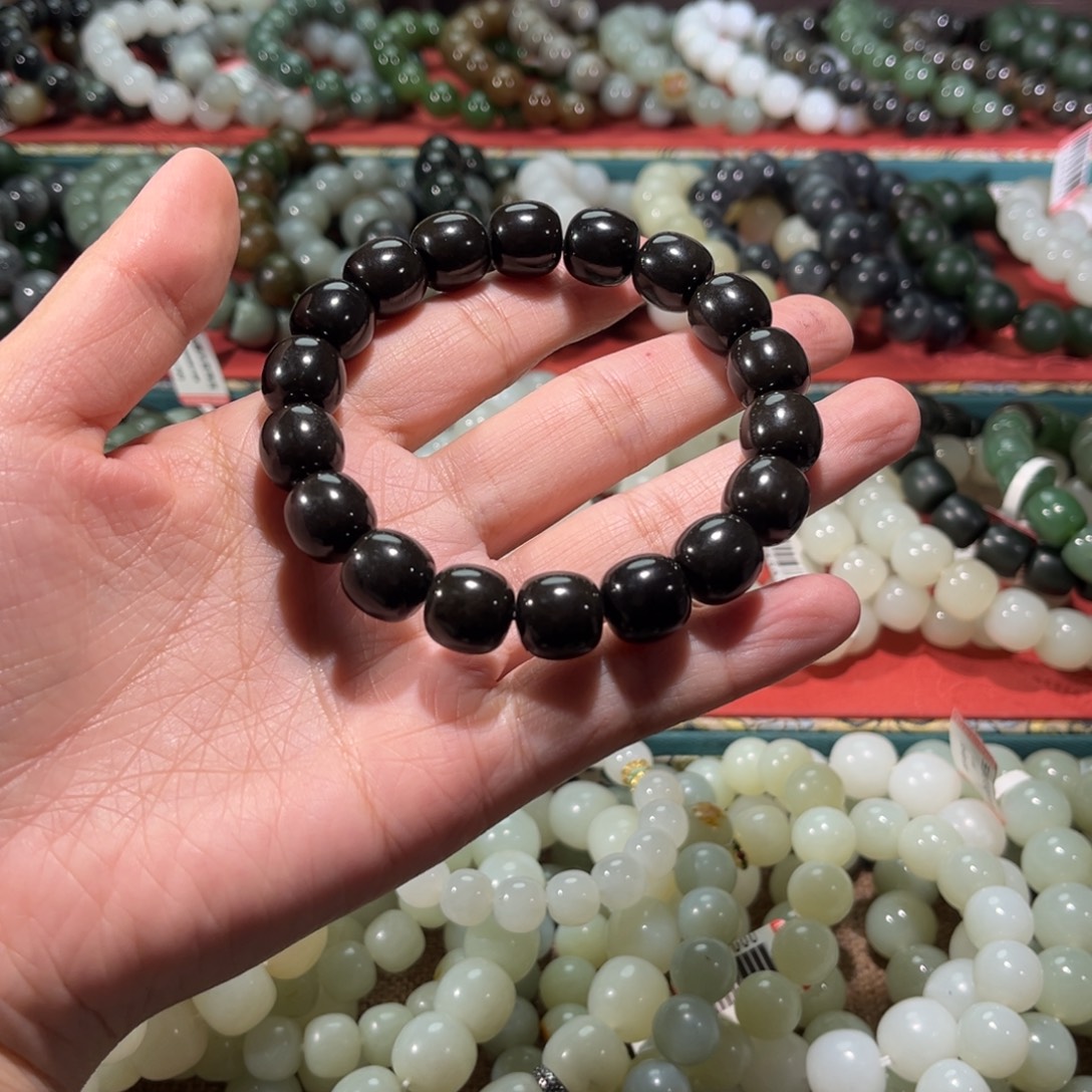 和田玉未镶嵌手链