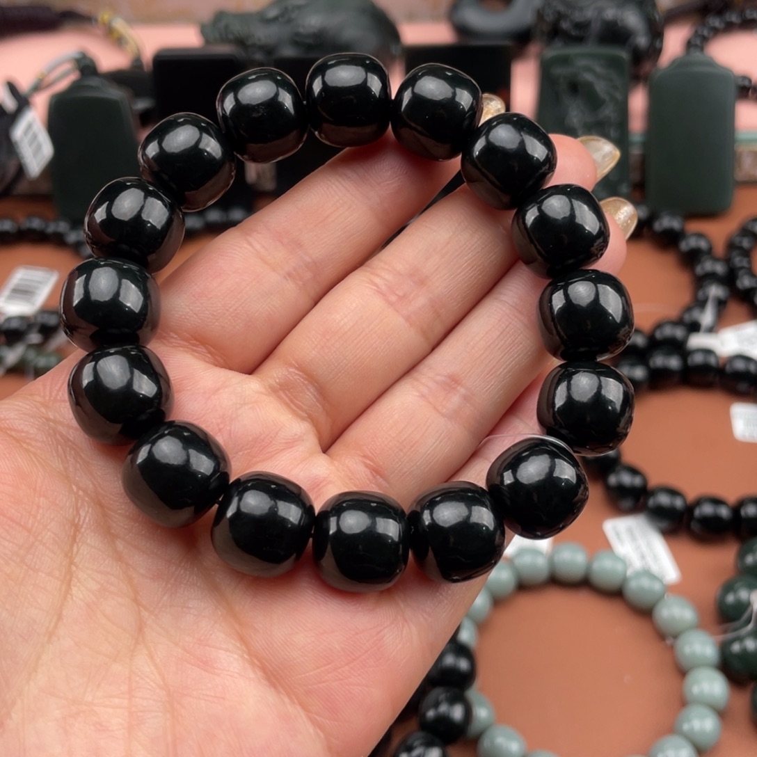 和田玉未镶嵌手链