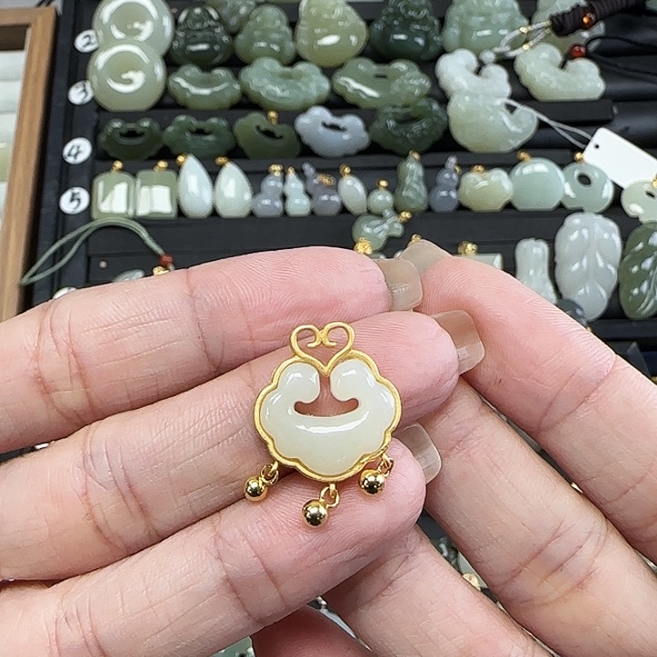 和田玉银S925镶嵌吊坠(不含链)