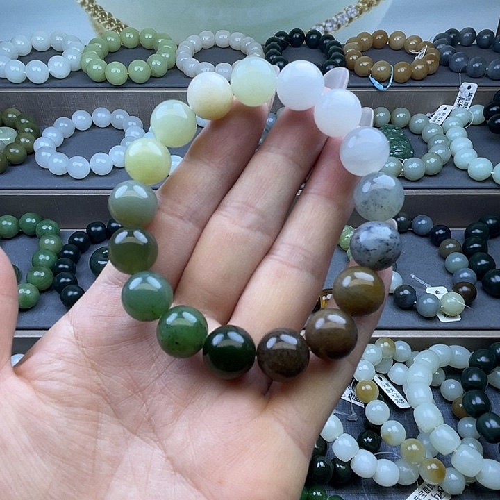 和田玉未镶嵌手链