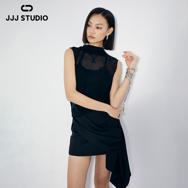 JJJ STUDIO 黑色背心 JKWFR1N111