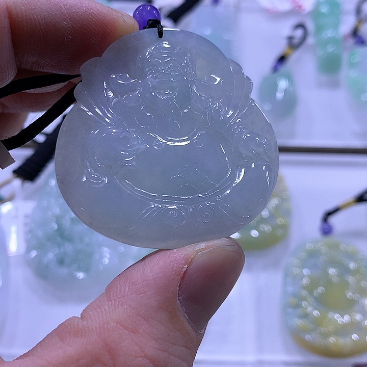 翡翠颈饰未镶嵌天然翡翠A货吊坠