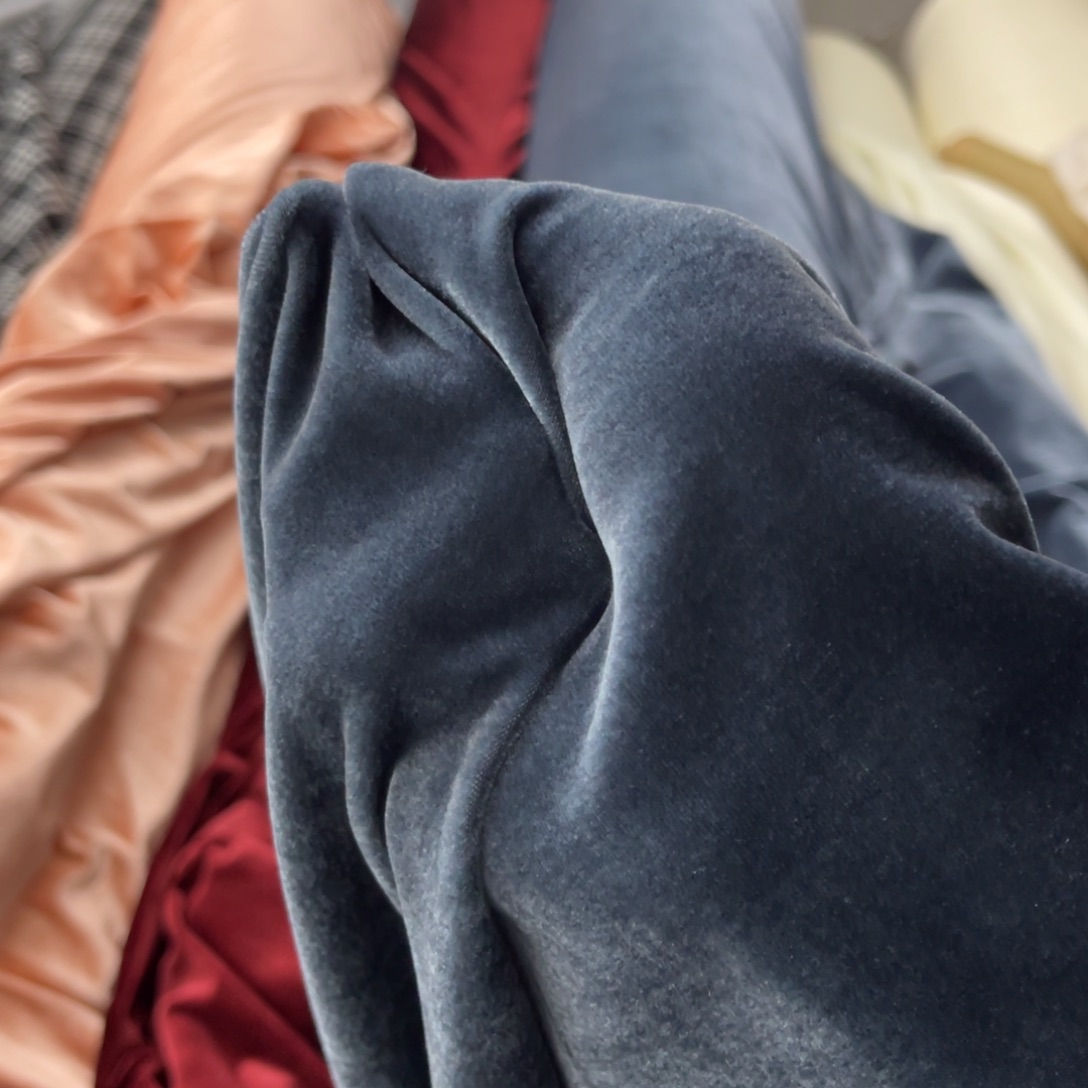 小***子混纺灰蓝色金丝绒5米专属链接