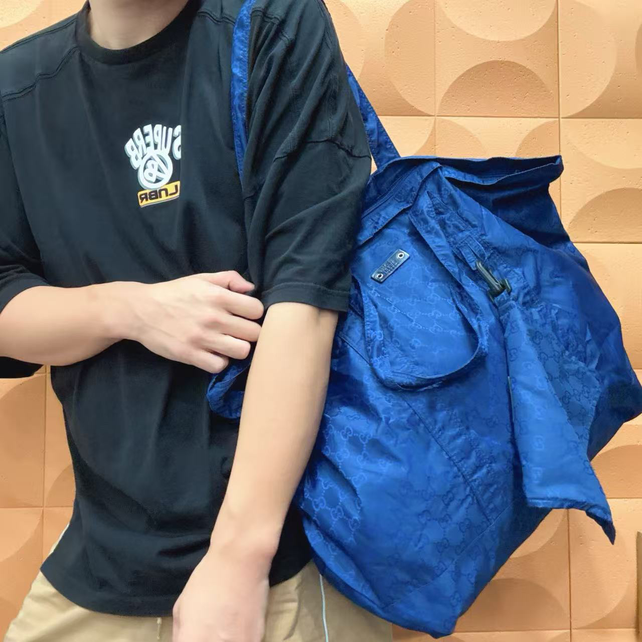 95新 GUCCI/古驰 【胖】16PP06 蓝色降落伞单肩包