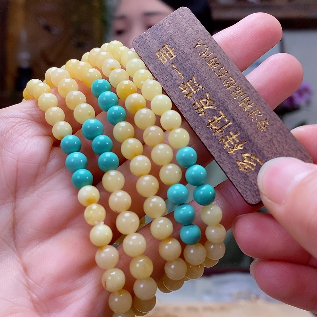 未镶嵌琥珀珠宝奇石