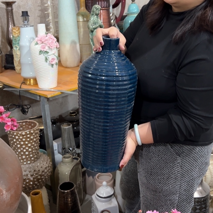 摆件高度42厘米口径4厘米微瑕捡漏底孔