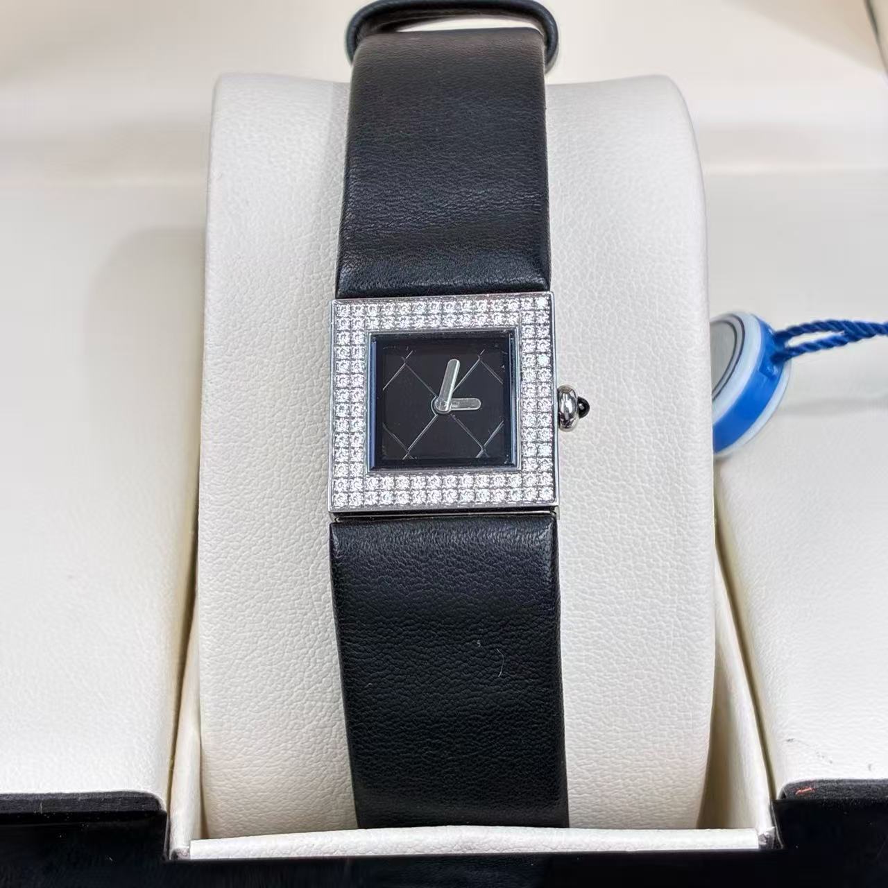95新 DIOR/迪奥 95新 DIOR/迪奥/石英/Sjz0293赠送表带手链
