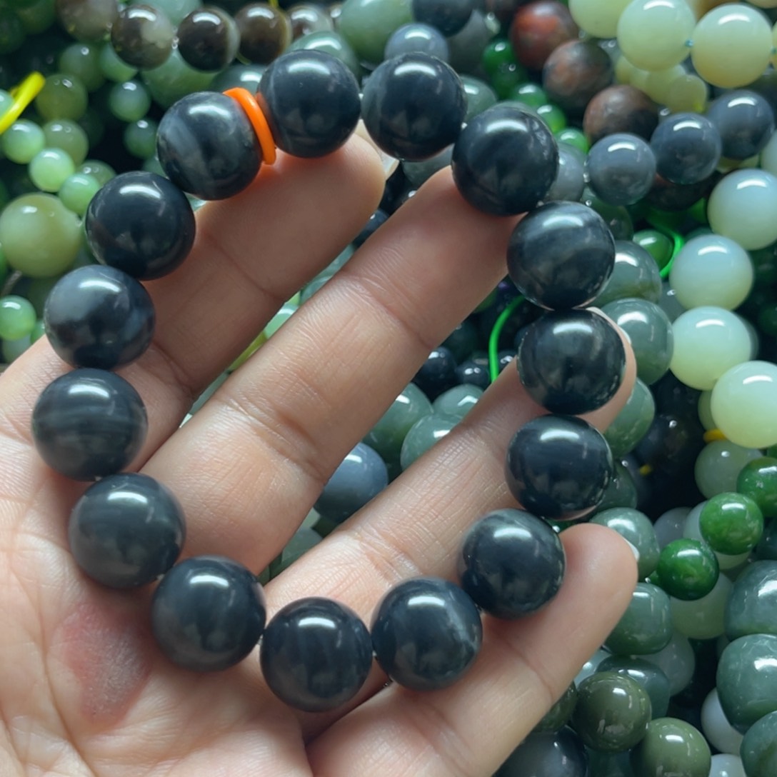 和田玉手链未镶嵌