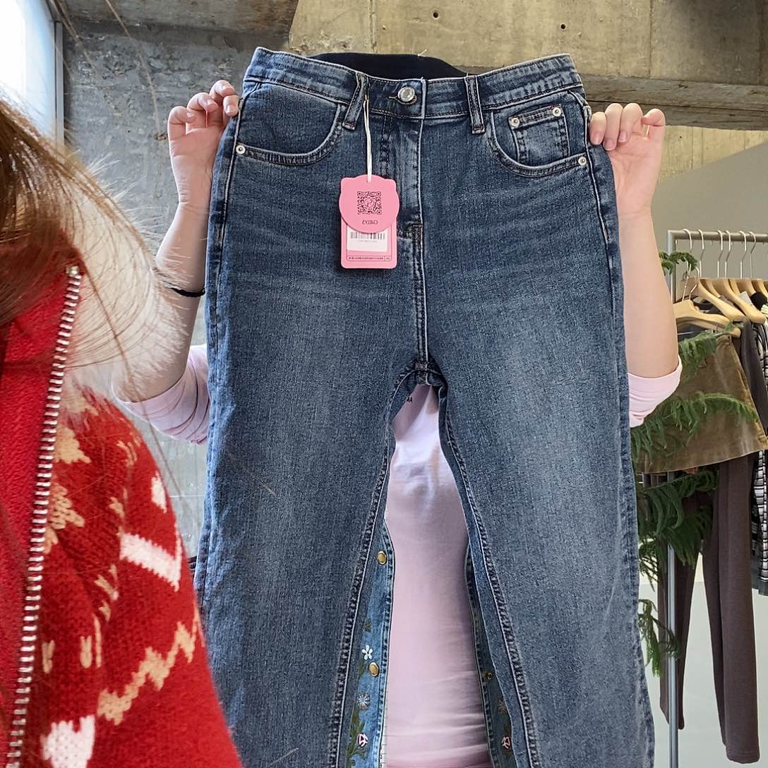 福福款不退不换的裤子