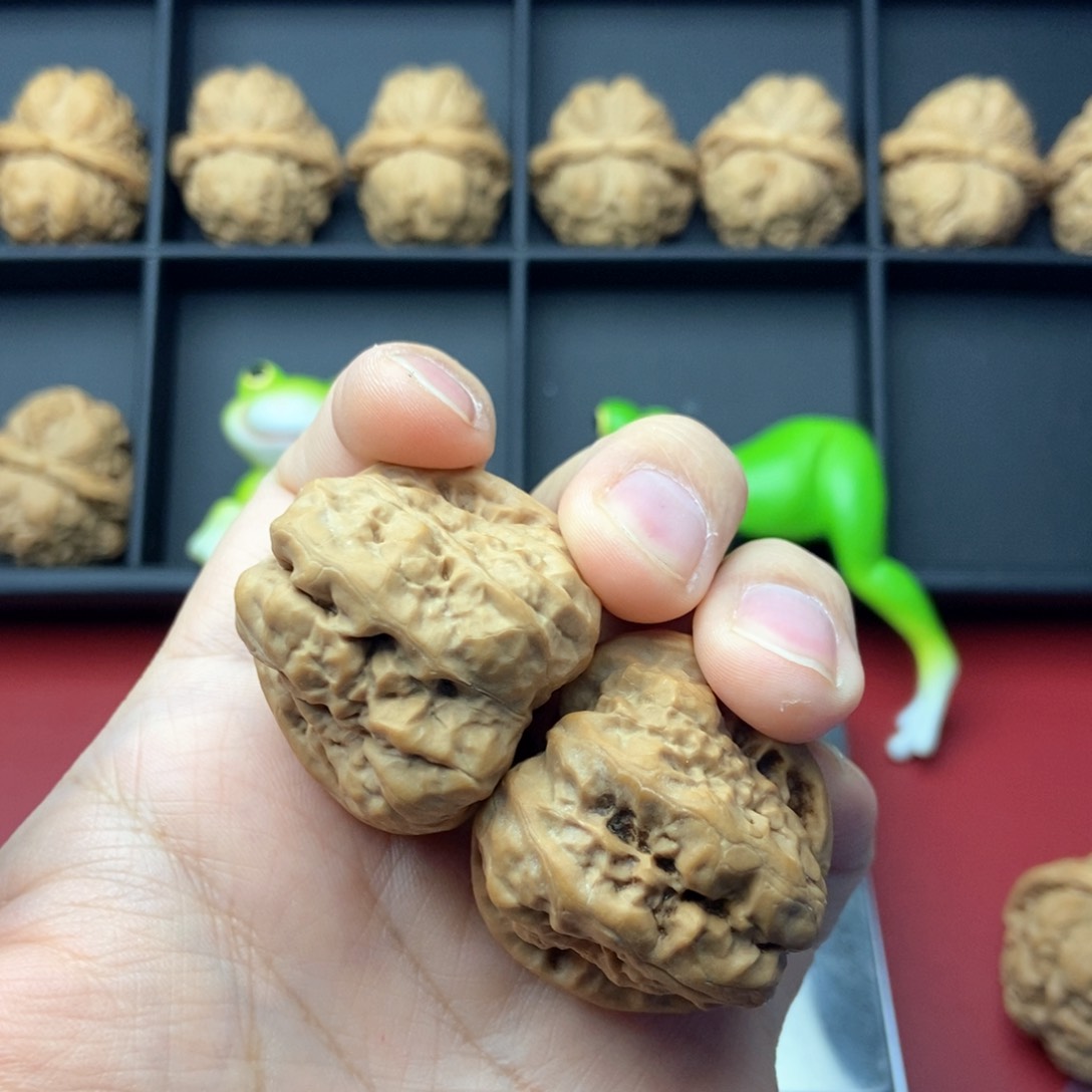 文玩核桃吊坠?蛤蟆37