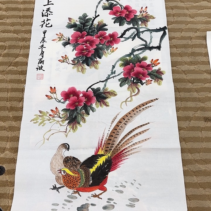 国画花鸟的翅膀是由两