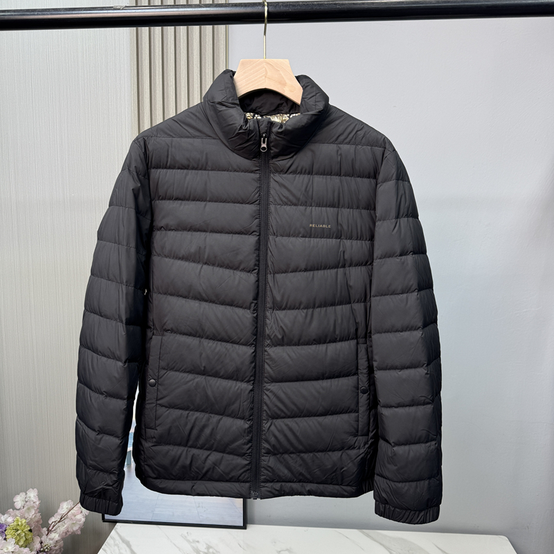 90白鸭绒！H系撤柜男装黑色轻薄羽绒服男款保暖休闲立领外套