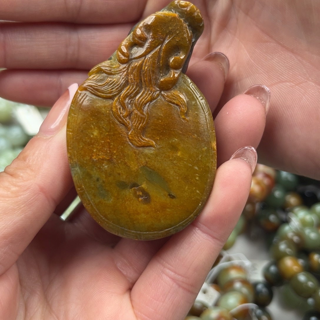 从***8透闪石质玉未镶嵌摆件