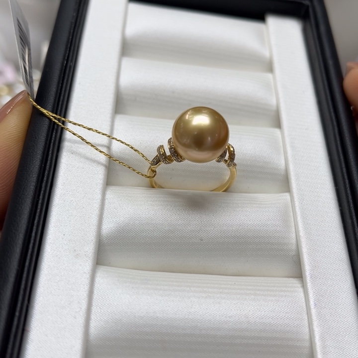 海水珍珠戒指18K金镶嵌11-12mm